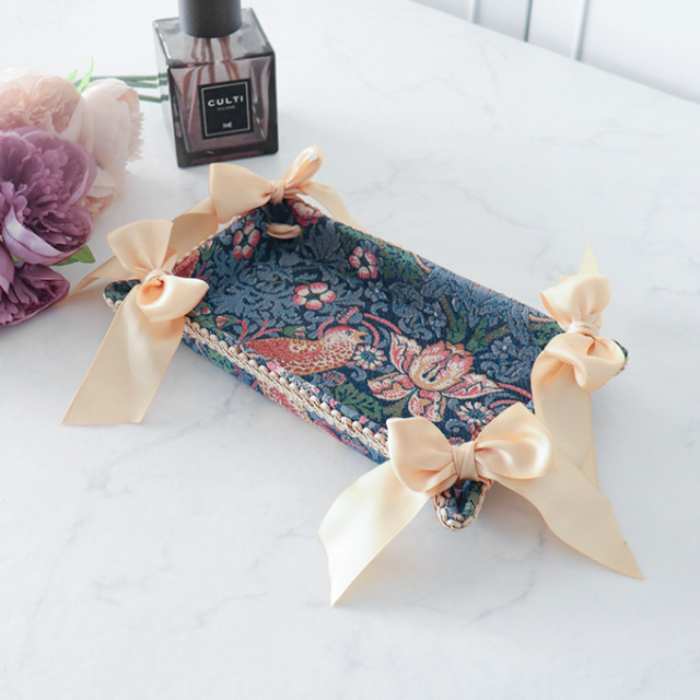 ジェニファーテイラー,トレイ,長方形,イチゴ泥棒