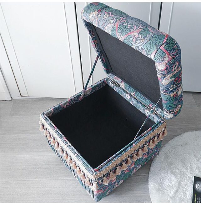 ジェニファーテイラー,収納付スツール,イチゴ泥棒