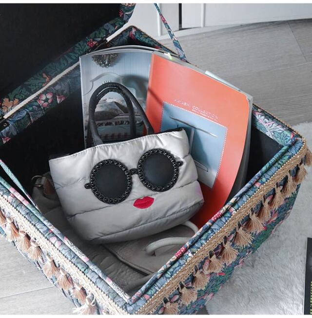 ジェニファーテイラー,収納付スツール,イチゴ泥棒