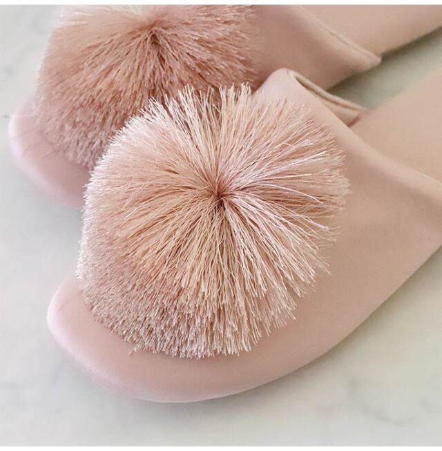 ルームシューズ スリッパ ポンポン ピンク｜おしゃれインテリア通販 Y