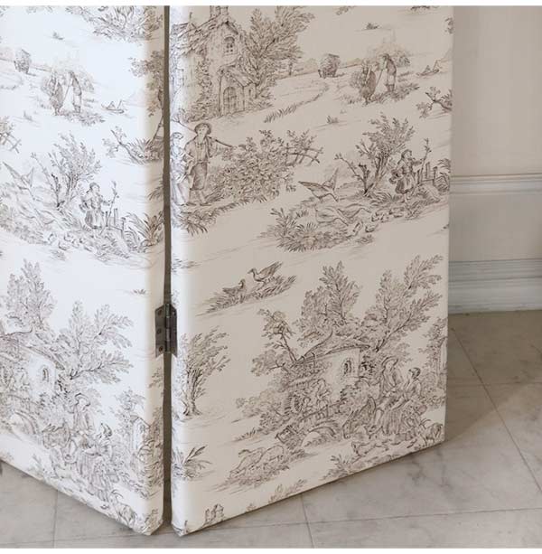 ジェニファーテイラー,4連スクリーン,トワルドジュイ