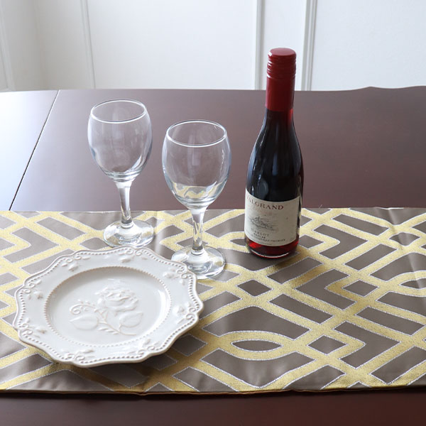 モダンテーブルランナー・マスタード(32×180cm)