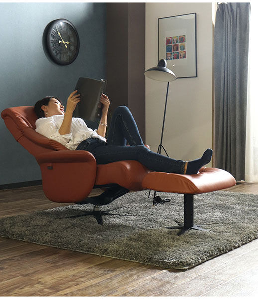 高級 本革 パーソナルチェア ソファ リクライニング オットマン付き  