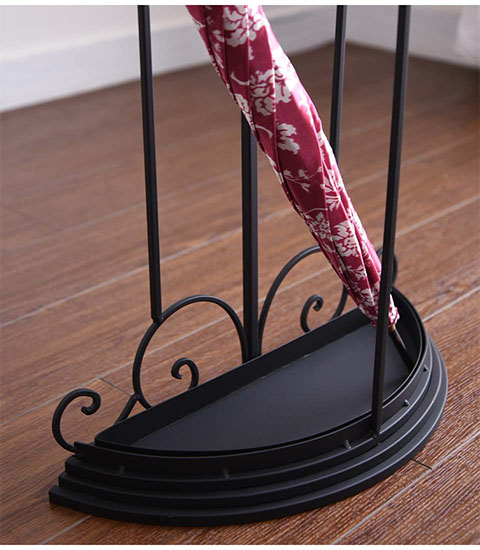 クラシックで優雅な傘立て。壁に添うデザインでスッキリと華やかな玄関を演出。-6