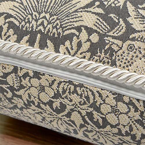 ジェニファーテイラー,Jennifer,Taylor,クッション,いちご泥棒（グレー）,おしゃれ,45×45cm｜Y-KAGU(輸入家具屋さん.com)-6