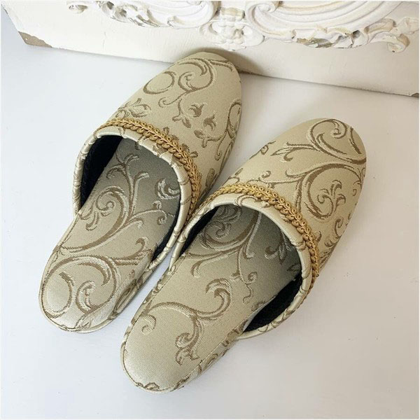 ジェニファーテイラー Jennifer Taylor ルームシューズ(おしゃれなスリッパ) ユニセックス Poinsettia-BE-3