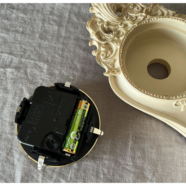 アンティーク調 置時計 アイボリーホワイト おしゃれ ロココ調 単三電池 プレゼント ギフト 引っ越し祝い-11