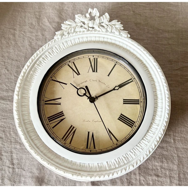 baskerville バスカビル オシャレ 掛け時計 イギリス レア - メルカリ Baskerville 輸入品 壁掛け時計 アンティーク