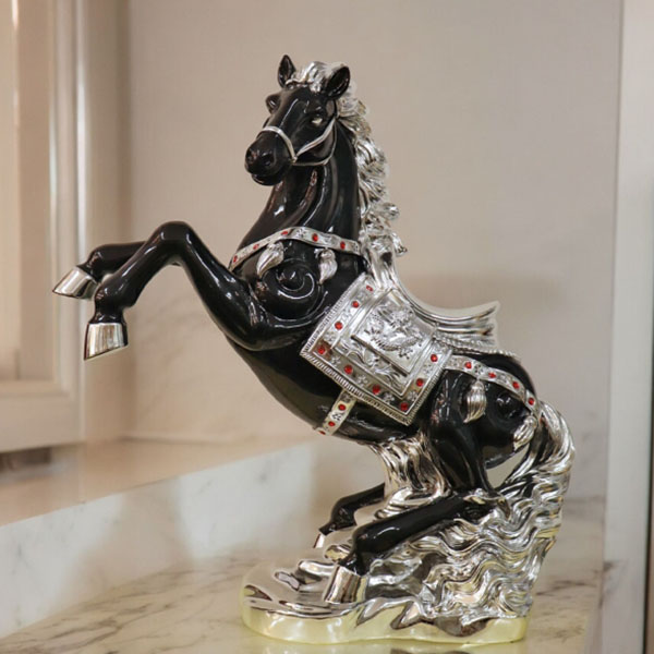 跳ね馬 置物 馬の置物 開運 風水 立ち馬 黒馬 オーナメント インテリア 高級 キラキラ うま 玄関 縁起物 ブラック 陶器-2