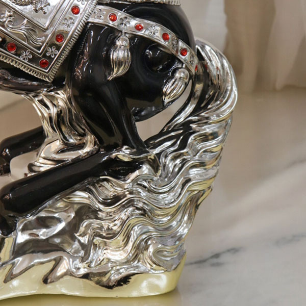 跳ね馬 置物 馬の置物 開運 風水 立ち馬 黒馬 オーナメント インテリア 高級 キラキラ うま 玄関 縁起物 ブラック 陶器-8