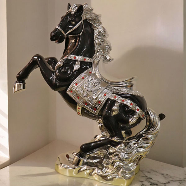 跳ね馬 置物 馬の置物 開運 風水 立ち馬 黒馬 オーナメント インテリア 高級 キラキラ うま 玄関 縁起物 ブラック 陶器-9