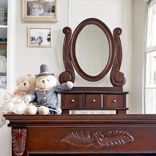 収納付き置き型ミラースタンド。優雅なインテリアに最適。ヨーロピアンデザインで輸入家具らしさを演出。-2