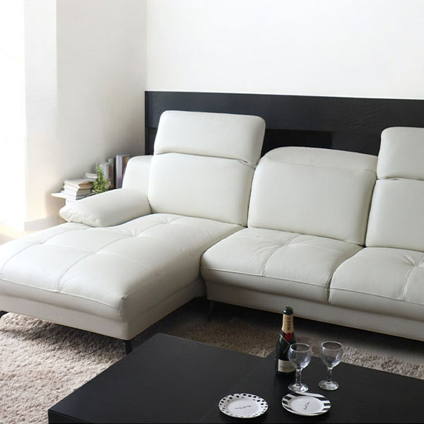 イタリアンレザー使用のリクライニング付きコーナーソファ。角度調整可能で快適なカウチスタイルを提供するL型タイプ。-15