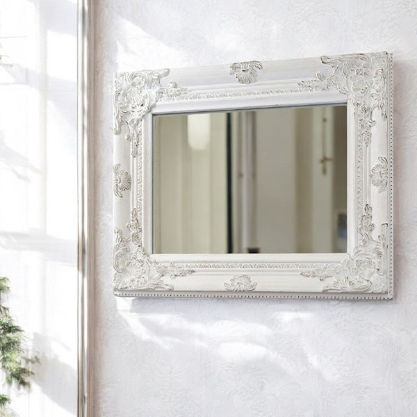 ロココ調デザインのエレガントなウォールミラー。ホワイトとゴールドの2色展開で縦横兼用可能。-13