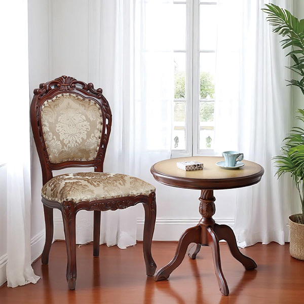 彫刻入り木製　椅子二脚　テーブル 彫刻入り木製椅子二脚テーブル