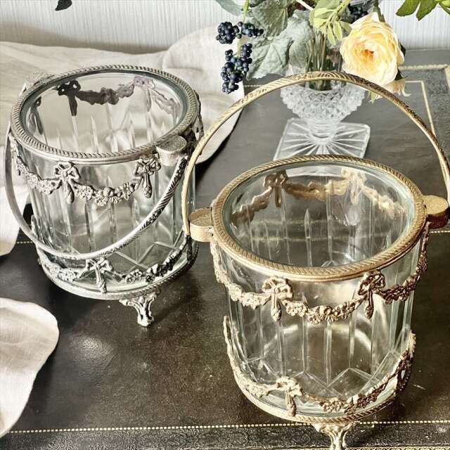 全2色】 真鍮製 アンティーク調 リボンモチーフ ガラスバスケット 花瓶