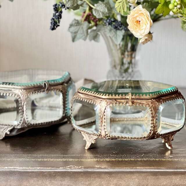 真鍮製 アンティーク調 ジュエリーボックス 小物入れ-1