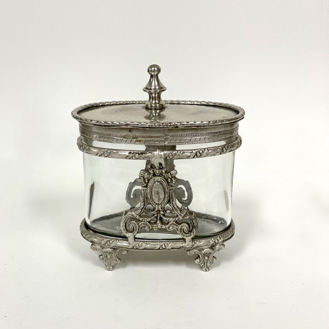 全2色】 真鍮製 アンティーク調 蓋付き小物入れ（オーバル）｜Y