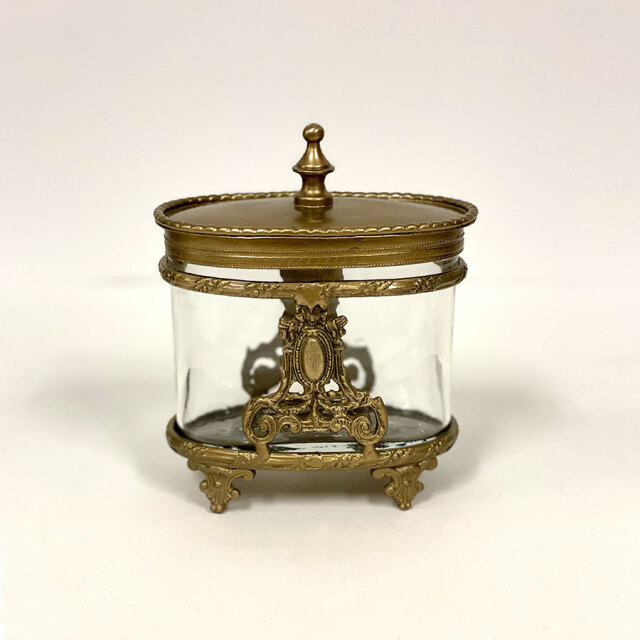 全2色】 真鍮製 アンティーク調 蓋付き小物入れ（オーバル）｜Y