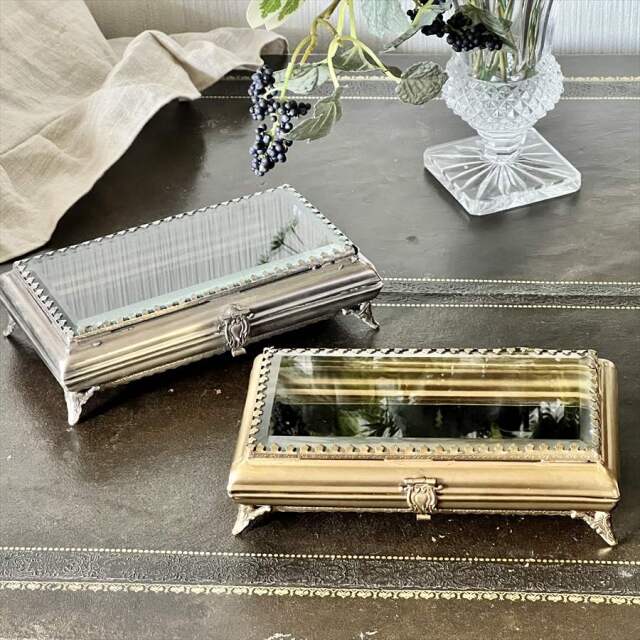 全2色】 真鍮製 アンティーク調 蓋付き小物入れ（スクエア）｜Y-KAGU