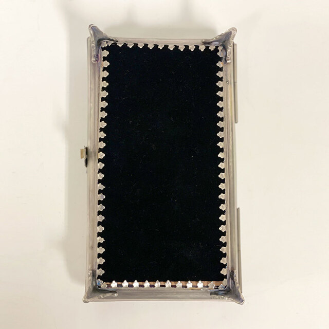 真鍮製 アンティーク調 蓋付き小物入れ（スクエア）-3