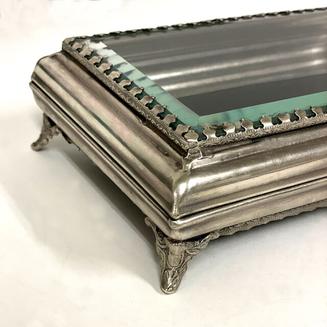 真鍮製 アンティーク調 蓋付き小物入れ（スクエア）-5