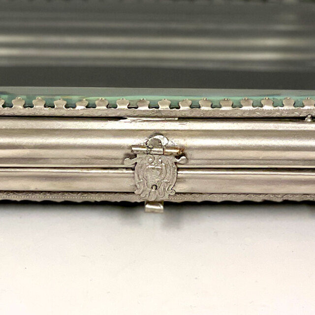 真鍮製 アンティーク調 蓋付き小物入れ（スクエア）-6