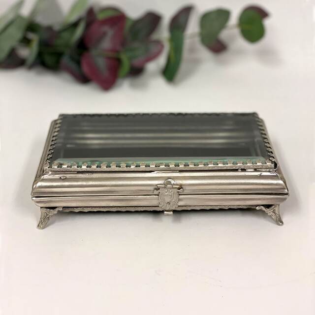 真鍮製 アンティーク調 蓋付き小物入れ（スクエア）-15