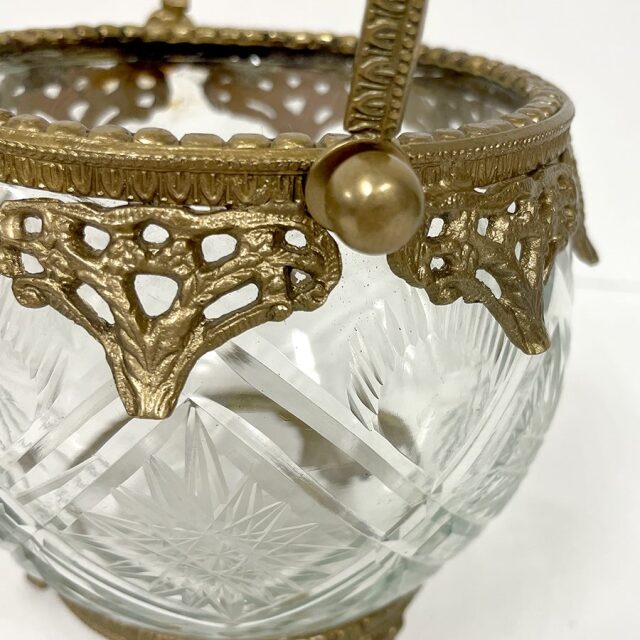 全2色】 真鍮製 アンティーク調 ラウンドバスケット 花瓶（フラワー