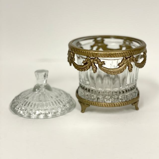全2色】 真鍮製 アンティーク調 蓋つき小物入れ（ラウンドコンテナ