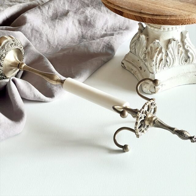 真鍮製,アンティーク調,回転式,ジュエリースタンド,アクセサリーハンガー,ショップ什器,アクセサリースタンド-10