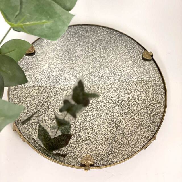 真鍮製 アンティーク壁掛けミラー ミラートレイ 真鍮製 アンティーク壁掛けミラー ミラートレイ アンティーク調