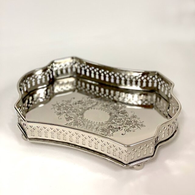 アンティーク調 シルバートレイ（小物入れ）ディスプレイトレー｜Y
