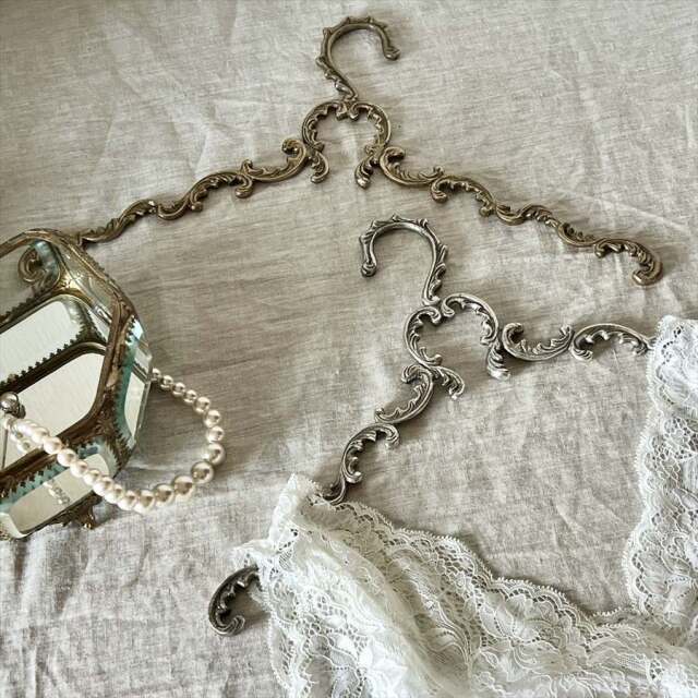 未草•作家物•真鍮ハンガー•ハンドメイド•11本セットアンティーク•シャビー 未草•作家物•真鍮ハンガー•ハンドメイド•11本セットアンティーク•