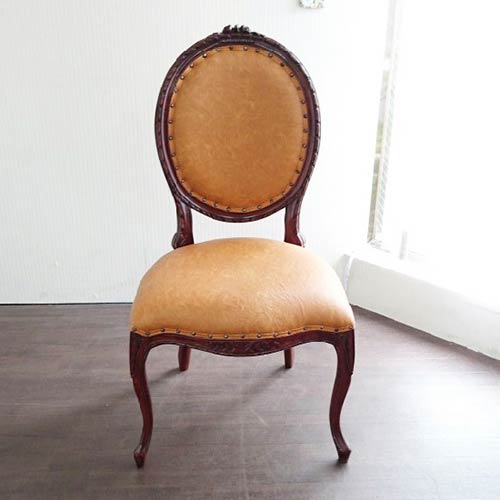 クラシックレザー・ダイニングチェア(BE)｜アンティーク調