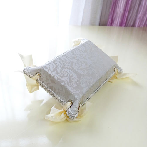 ジェニファーテイラー・トレイ(S)・Haruno-Gray｜おしゃれインテリア