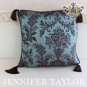 【12月入荷しました！】【まとめ買い割引対象品】 ジェニファーテイラー Jennifer Taylor クッション・Carlisle