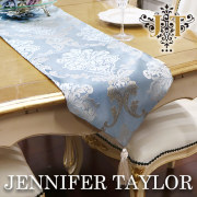 ジェニファーテイラー,Jennifer Taylor,テーブルランナー