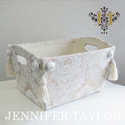 【まとめ買い割引対象品】 ジェニファーテイラー Jennifer Taylorマガジンホルダー・Bosom
