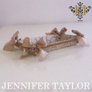 ジェニファーテイラー | Poinsettia 【輸入家具屋さん】