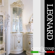 イタリア製 LEONARD レオナルドシリーズ コーナーショーケース(ライト付き)【送料無料・開梱設置付き】