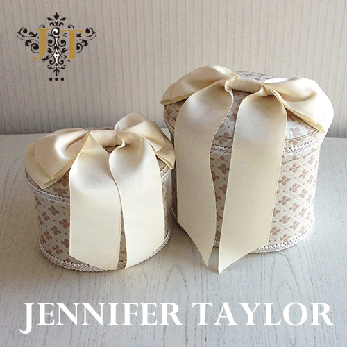 【まとめ買い割引対象品】 ジェニファーテイラー Jennifer Taylor オーバルBOX2P Lumina-Ribbon