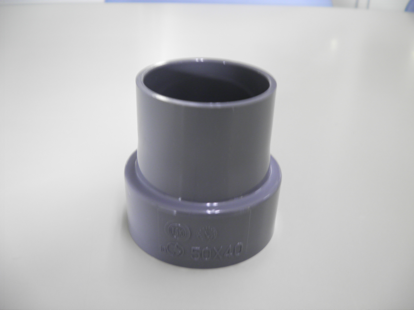 VU同心ソケット