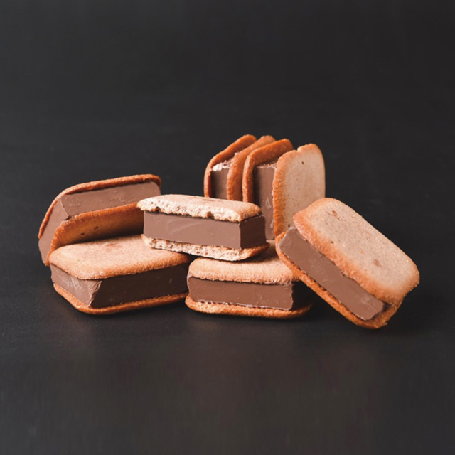 CACAO BAKE SAND（カカオ　ベイク　サンド）