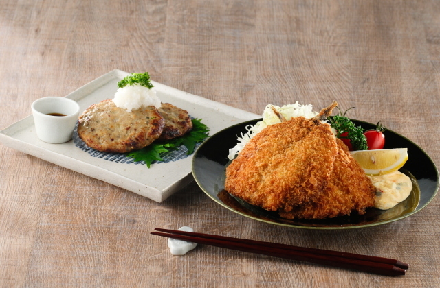 レンチンするだけ！瀬付きあじフライとハンバーグセット