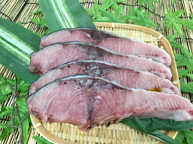 寒ぶりのひもの