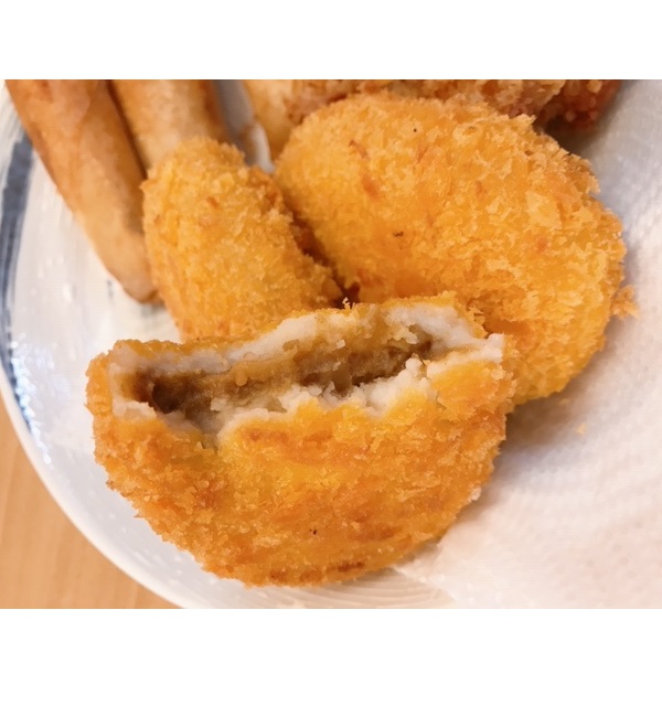 旨味たっぷり！　カレーコロッケ　1個