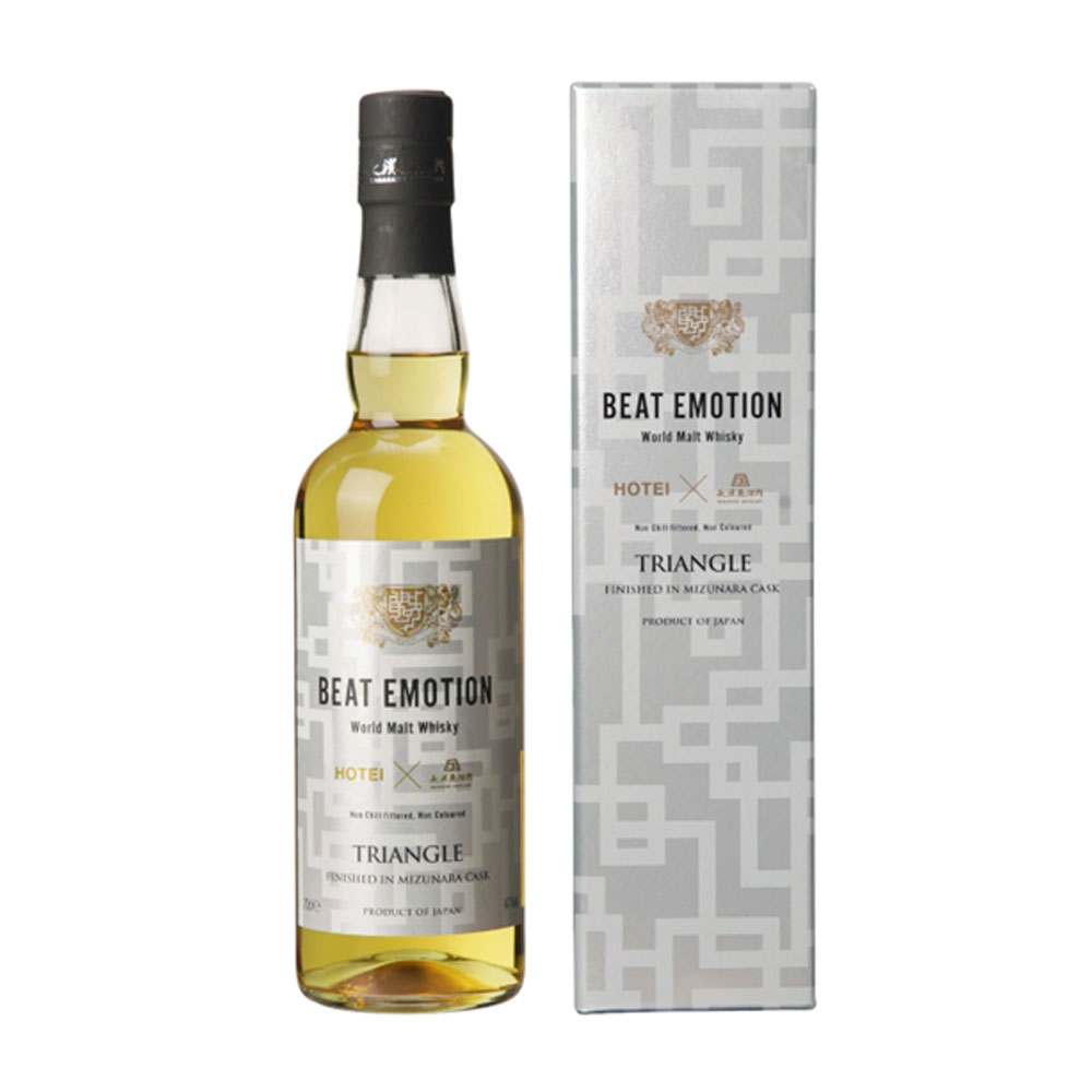 布袋寅泰 BEAT EMOTION WORLD MALT TRIANGLE 700ml