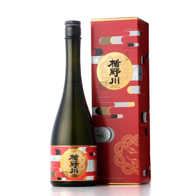 黒龍 干支ボトル巳年 黒龍 干支ボトル 巳年 720ml【箱入り】