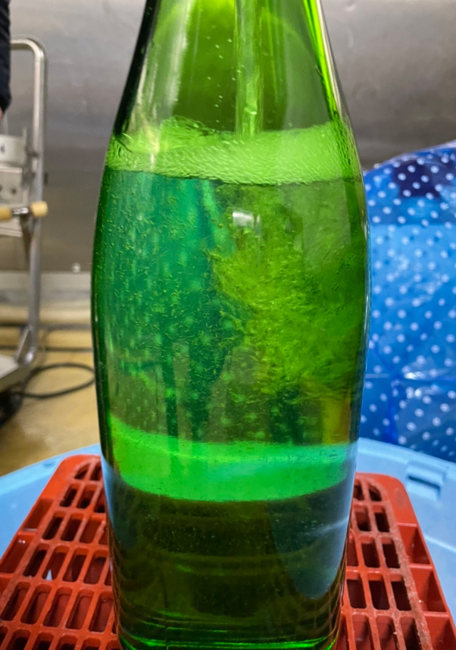 雨後の月　純米吟醸　生原酒　直汲み　1800ml